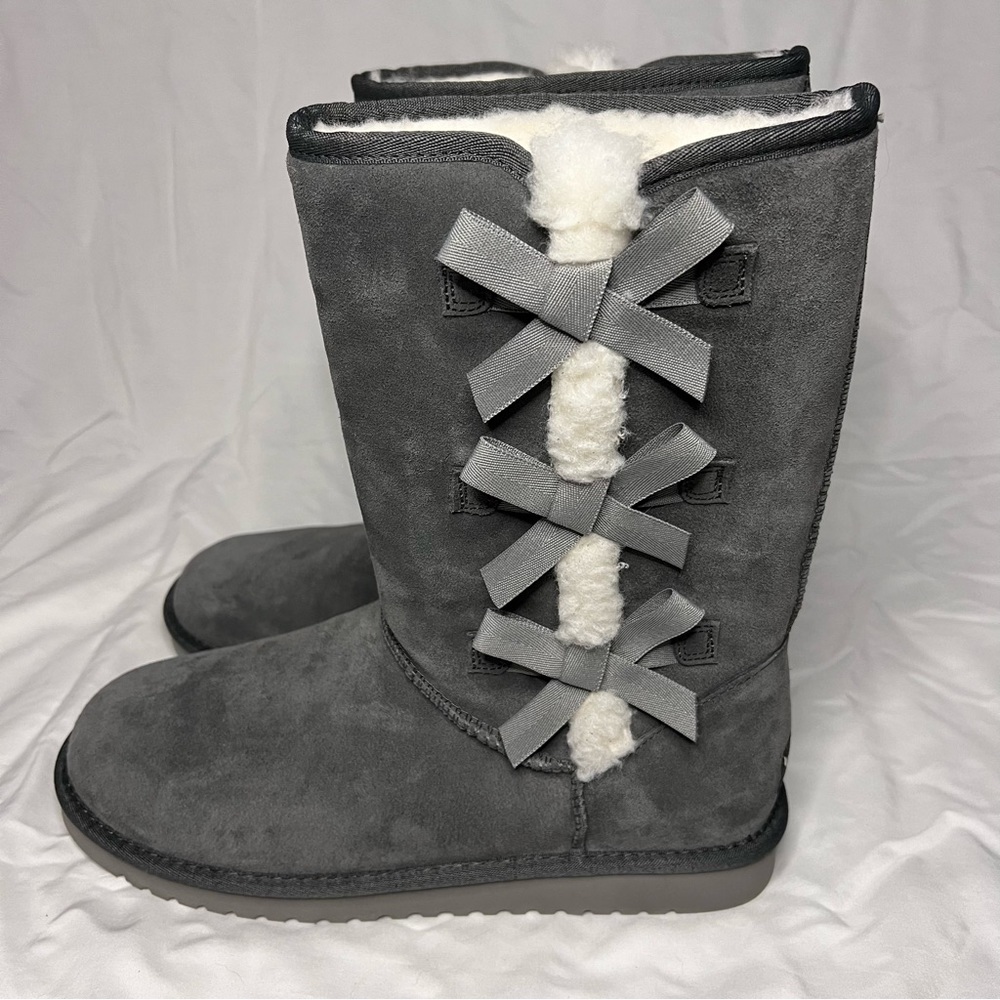 Koolaburra By Ugg Victoria Tall Boot in Stone Grey Size 12